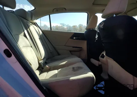 2016 Honda Accord Ex z USA, uszkodzony, nr VIN 1HGCR2F77GA116482